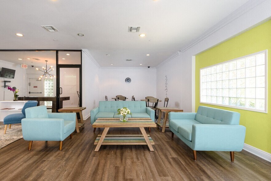 More Photos Of 7230 Franklin Ave, Los Angeles Apartments For Sale