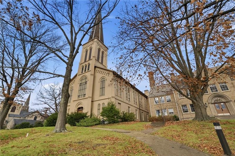 More Photos Of 230 E Jefferson St, Butler Religious Facility For Sale