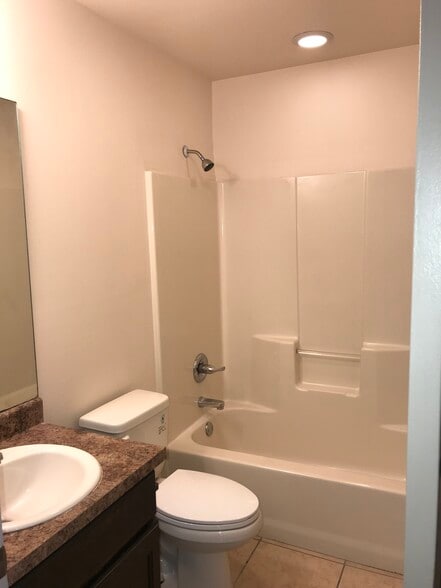 More Photos Of 3102 Lane St, Laredo Apartments For Sale