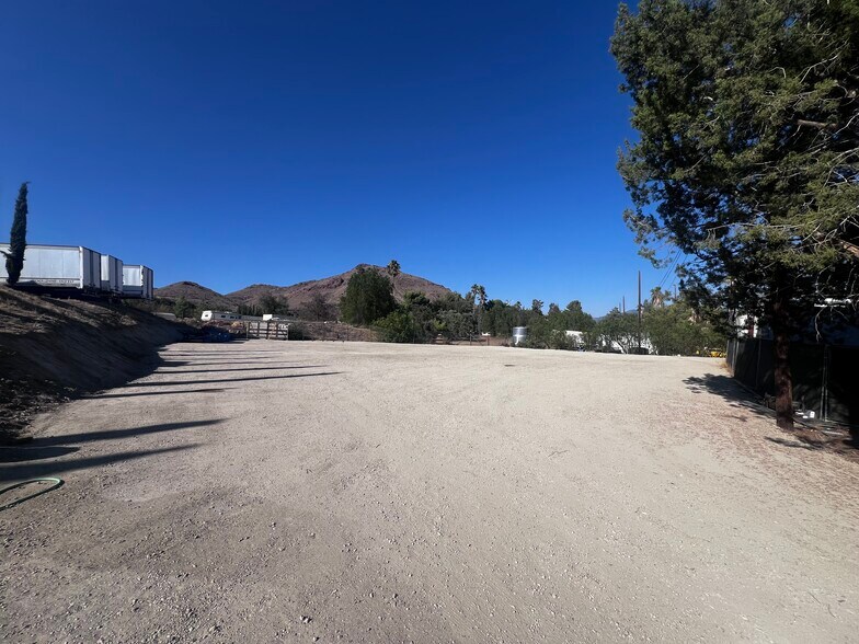 More Photos Of 12059 Davenport Rd, Agua Dulce Land For Lease