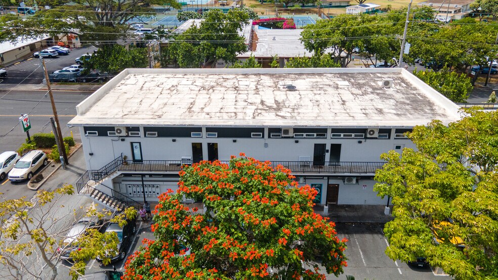 More Photos Of 270-274 Kuulei Rd, Kailua Freestanding For Lease