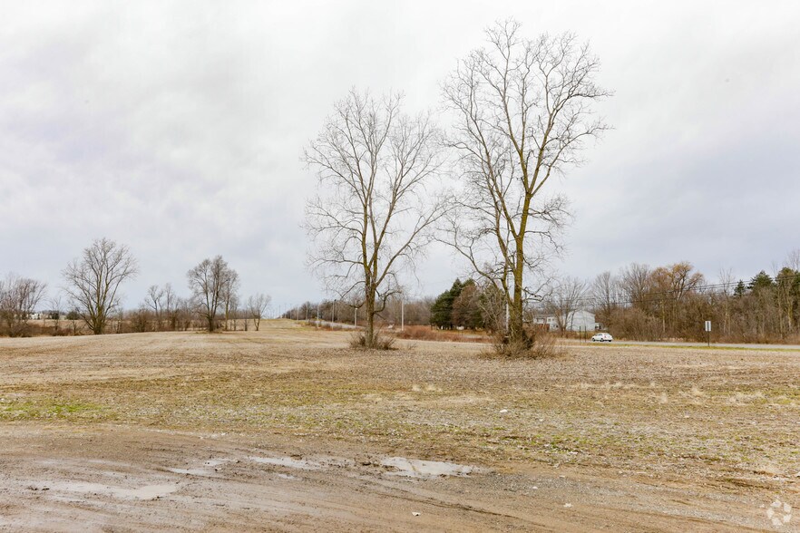 More Photos Of 3501 Holt Rd, Holt Land For Sale