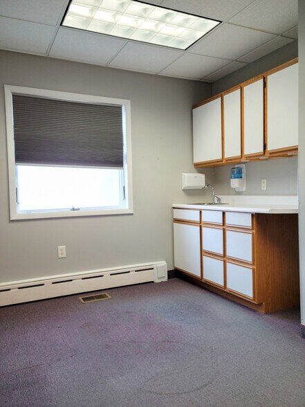 More Photos Of 37 Pierrepont Ave, Potsdam Medical For Sale