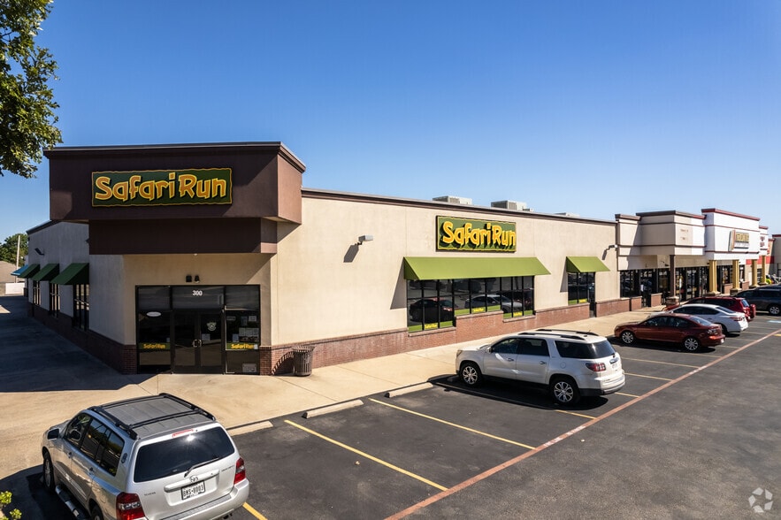 More Photos Of 2220 Coit Rd, Plano Unknown For Lease