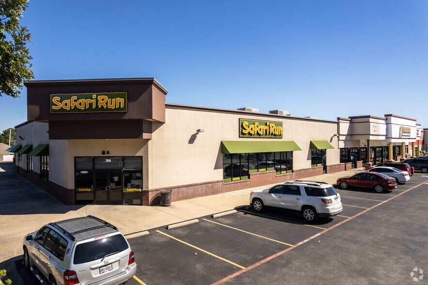 More Photos Of 2220 Coit Rd, Plano Unknown For Lease