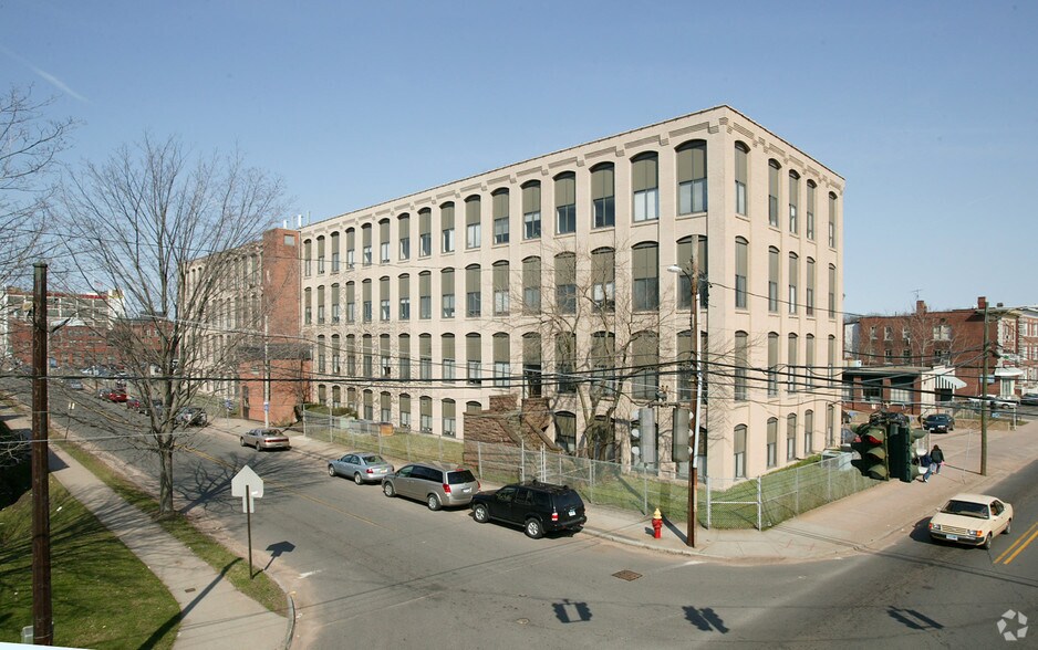More Photos Of 110 Bartholomew Ave, Hartford Medical For Lease