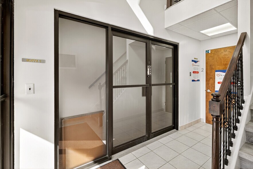 More Photos Of 228 Route 34, Old Bridge Office For Sale