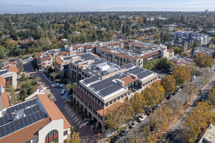 More Photos Of 1300 El Camino Real, Menlo Park Coworking Space