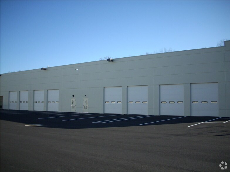 More Photos Of 7699 Limestone Dr, Gainesville Light Manufacturing For Sale