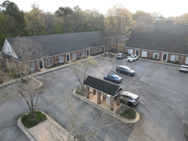 Primary Photo Of 1711 Meriweather Dr, Watkinsville Office For Lease