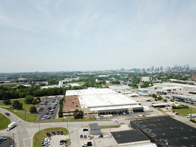 More Photos Of 191-195 Polk Ave, Nashville Distribution For Sale