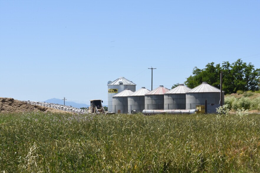 More Photos Of 16637 Tyler Island Rd, Isleton Land For Sale