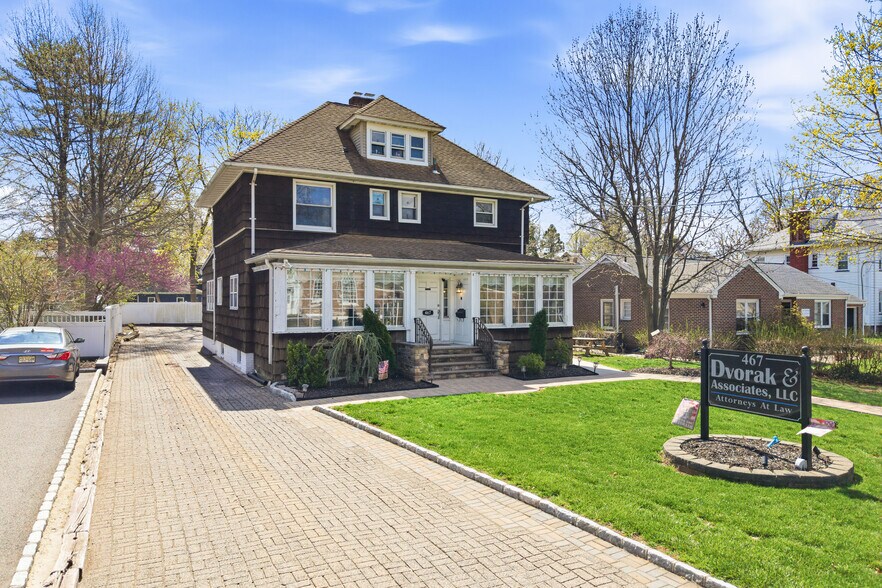 More Photos Of 467 Middlesex Ave, Metuchen Office For Sale