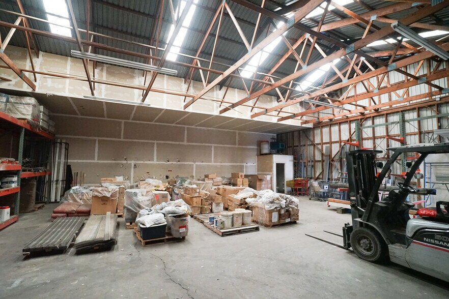 More Photos Of 3115 Railroad Ave, Ceres Warehouse For Sale