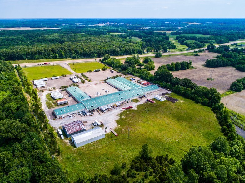 More Photos Of 11625 Highway 64, Eads Warehouse For Lease
