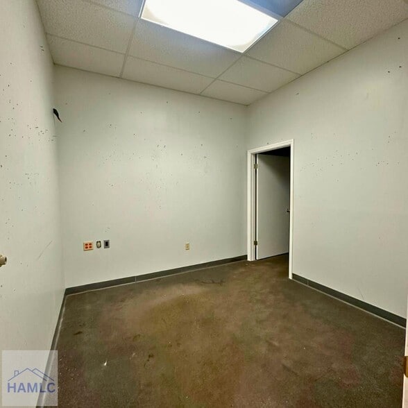 More Photos Of 103 E General Screven Way, Hinesville Unknown For Lease