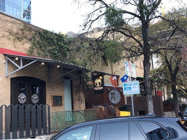 More Photos Of 208 W 4th St, Austin Restaurant For Sale