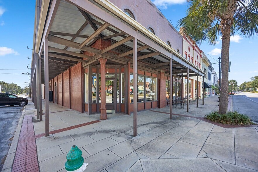 More Photos Of 219 E Screven St, Quitman Storefront Retail Office For Sale