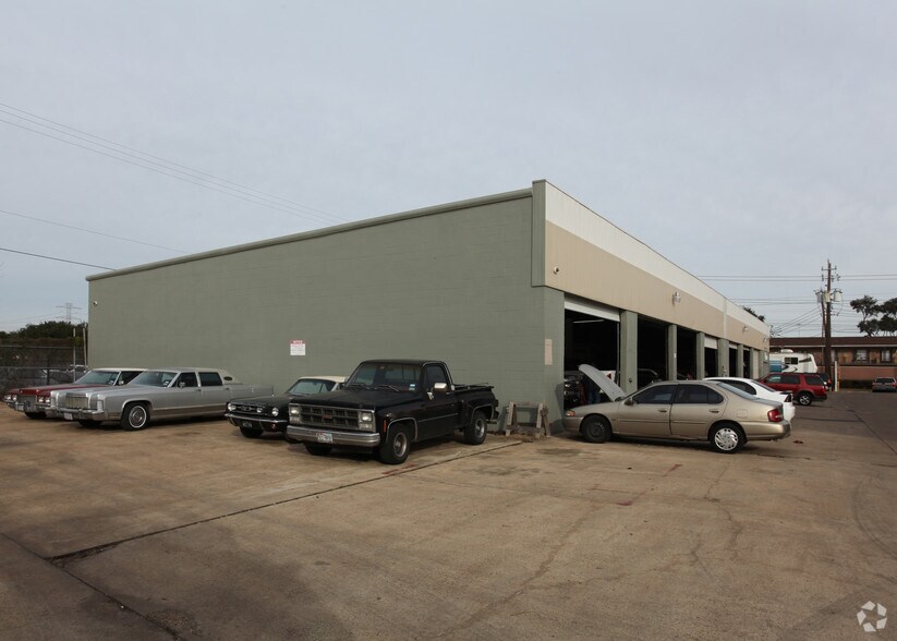 More Photos Of 5521 Glenmont Dr, Houston Warehouse For Lease