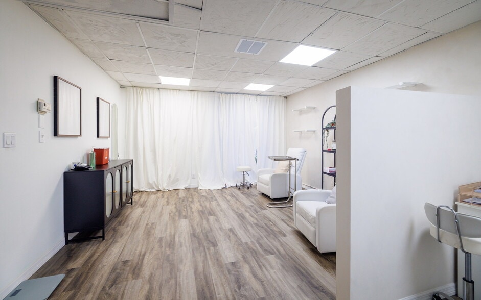 More Photos Of 6601 SW 80th St, Miami Medical For Lease