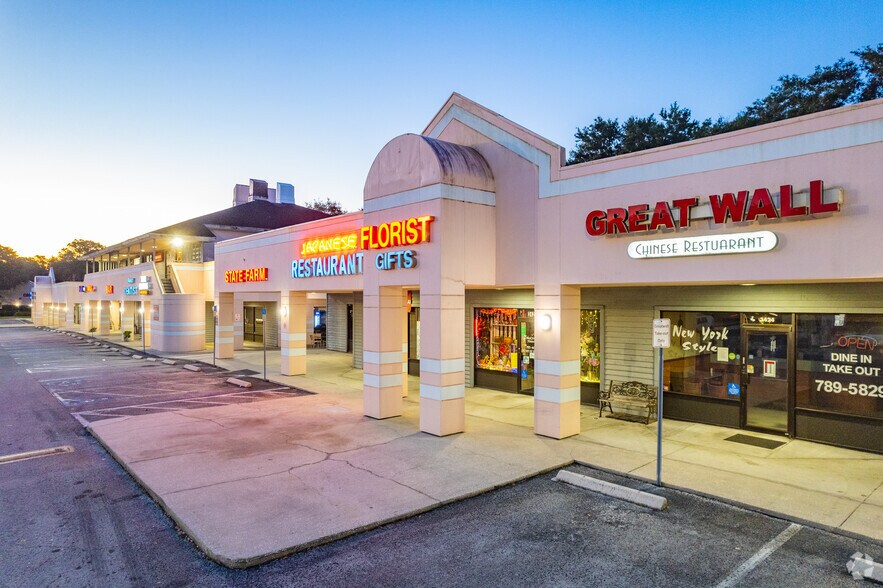 More Photos Of 3460 Tampa Rd, Palm Harbor General Retail For Lease