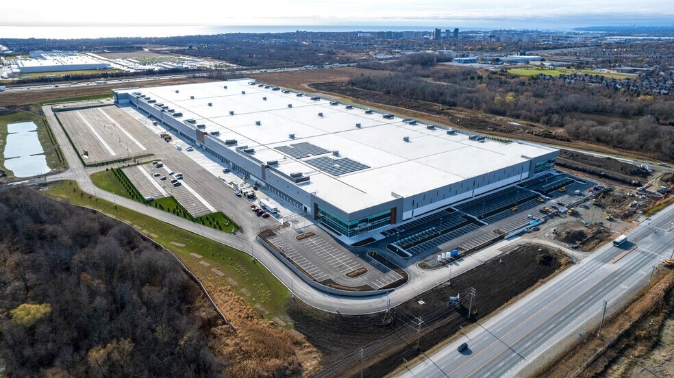 More Photos Of 537 E Kingston Rd, Ajax Distribution For Lease