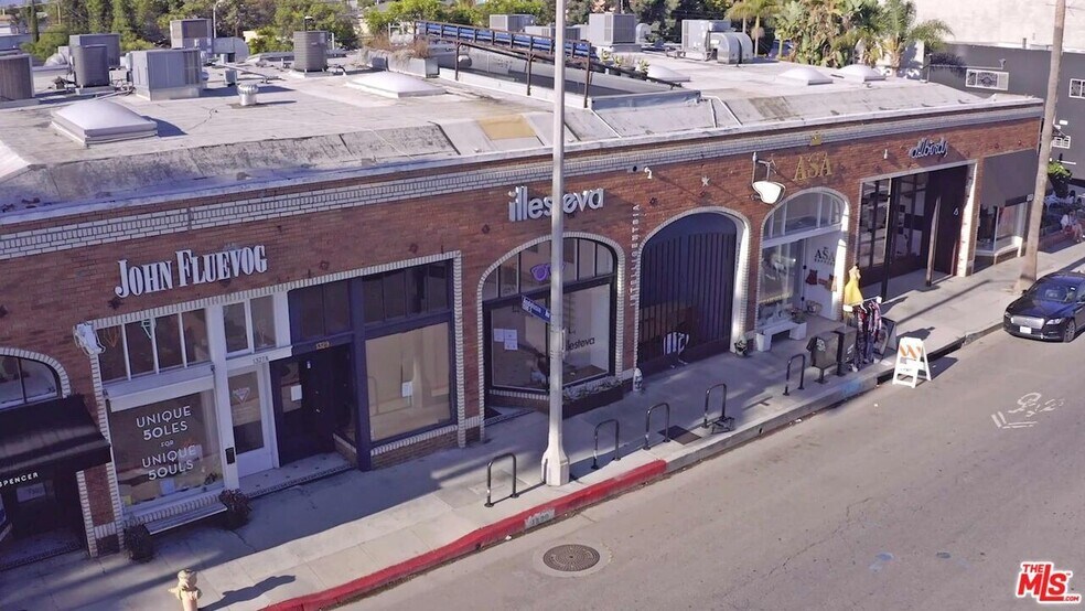 More Photos Of 1520 Andalusia Ave, Venice Apartments For Sale