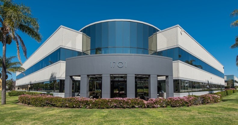 Primary Photo Of 1701 Solar Dr, Oxnard Medical For Lease