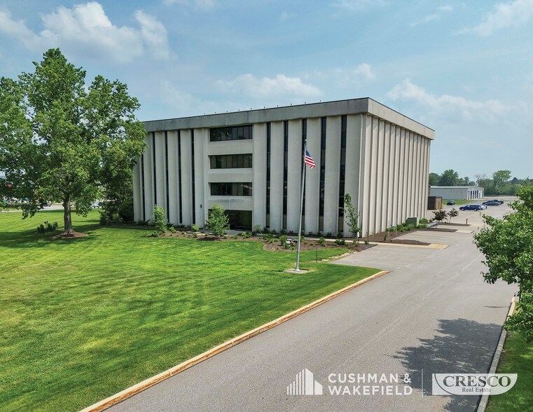More Photos Of 29100 Aurora Rd, Solon Office For Lease