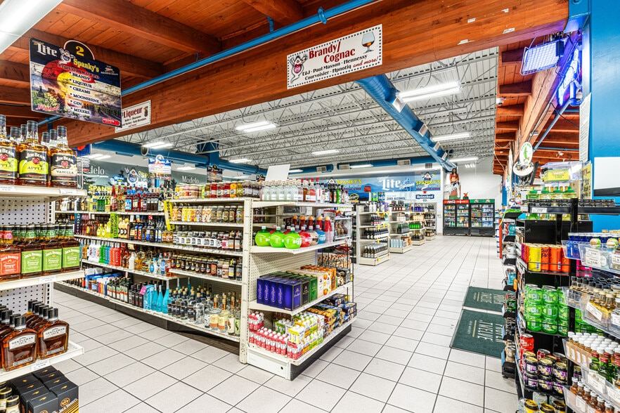 More Photos Of 1415 W US Highway 50, Pueblo Freestanding For Sale