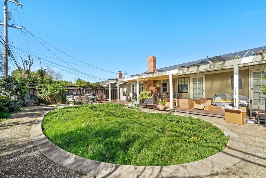 More Photos Of 1708 Hallmark Ln, San Jose Healthcare For Sale