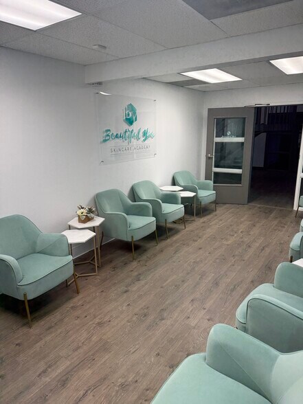 More Photos Of 1445 N Union Blvd, Colorado Springs Office For Sale