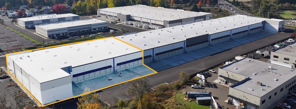 More Photos Of 9213 NE 72nd Ave, Vancouver Distribution For Lease