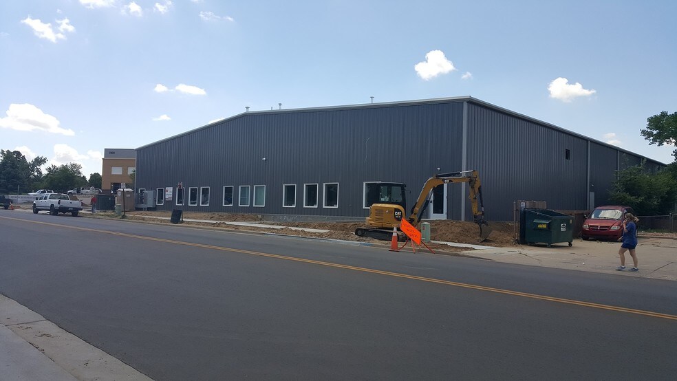 More Photos Of 13000 Albrook Dr, Denver Warehouse For Lease