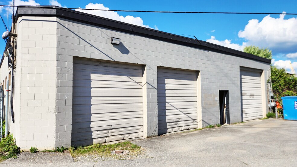More Photos Of 20130 Industrial Ave, Langley Warehouse For Sale