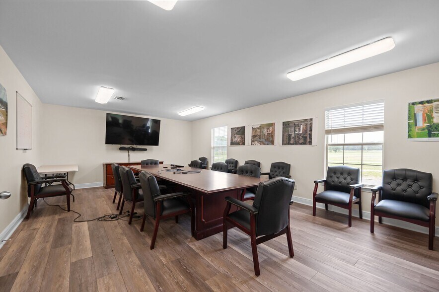 More Photos Of 7555 Half Mile Rd, Irvington Service For Sale