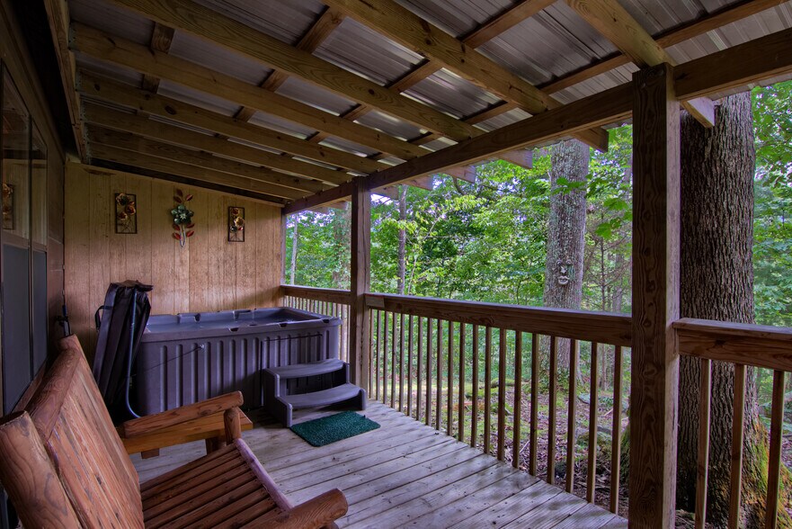 More Photos Of 5830 NC 209 Hwy, Hot Springs Specialty For Sale