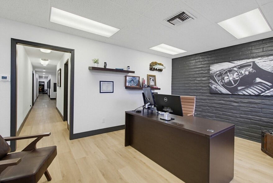 More Photos Of 6280 Riverdale St, San Diego Office For Lease