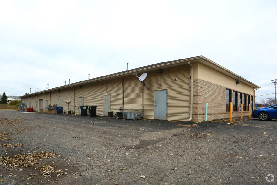 More Photos Of 12855 Old US Hwy 12, Chelsea Freestanding For Lease