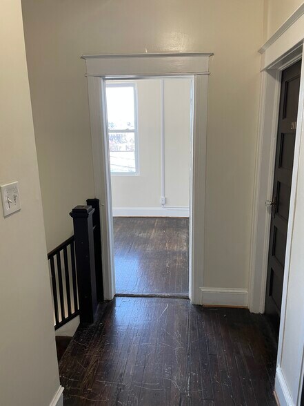 More Photos Of 3938 Benning Rd NE, Washington Office Residential For Sale