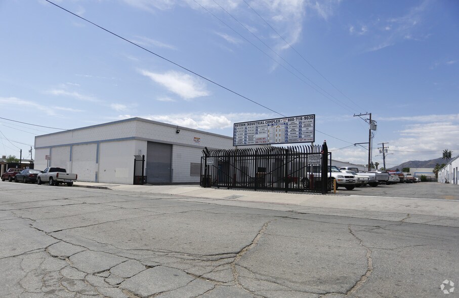More Photos Of 701-719 Arroyo Ave, San Fernando Warehouse For Lease