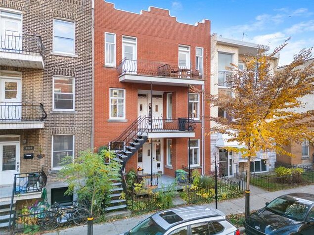 Primary Photo Of 5524-5532 Av 9E, Montréal Apartments For Sale