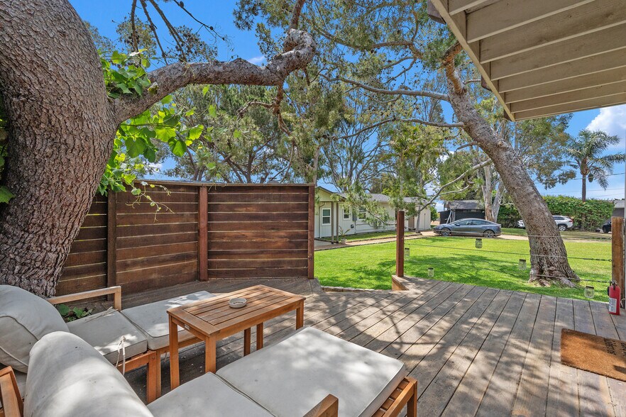 More Photos Of 27353 1/2 Pacific Coast Hwy, Malibu Apartments For Sale