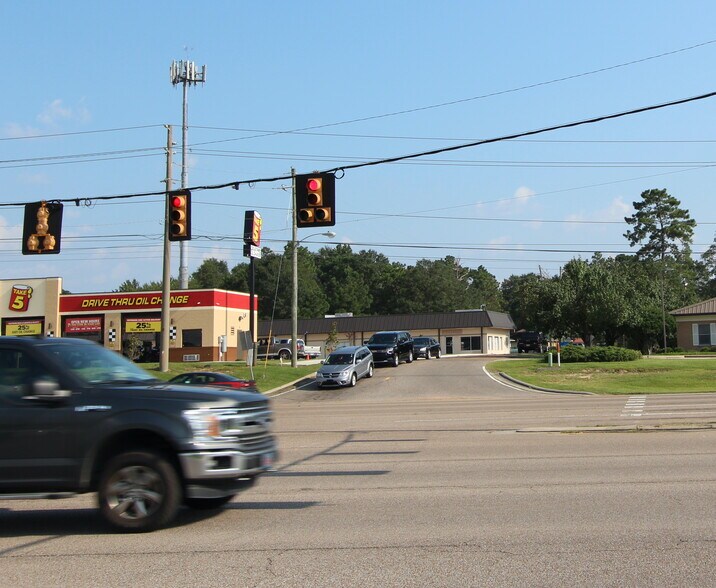 More Photos Of 6026-6030 Hwy 98, Hattiesburg Storefront For Lease