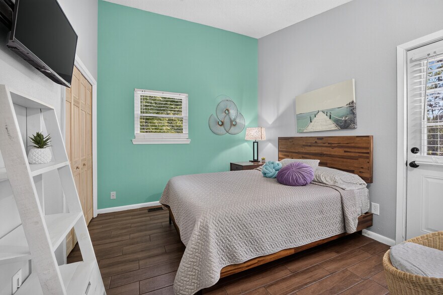 More Photos Of 112 Honolulu Ct, Hot Springs Specialty For Sale