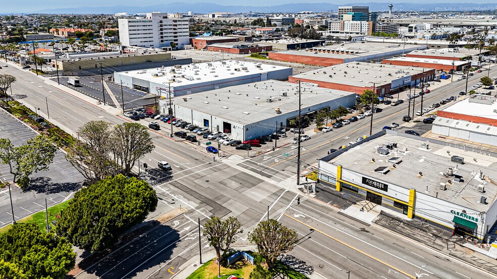More Photos Of 601 Lairport St, El Segundo Manufacturing For Lease