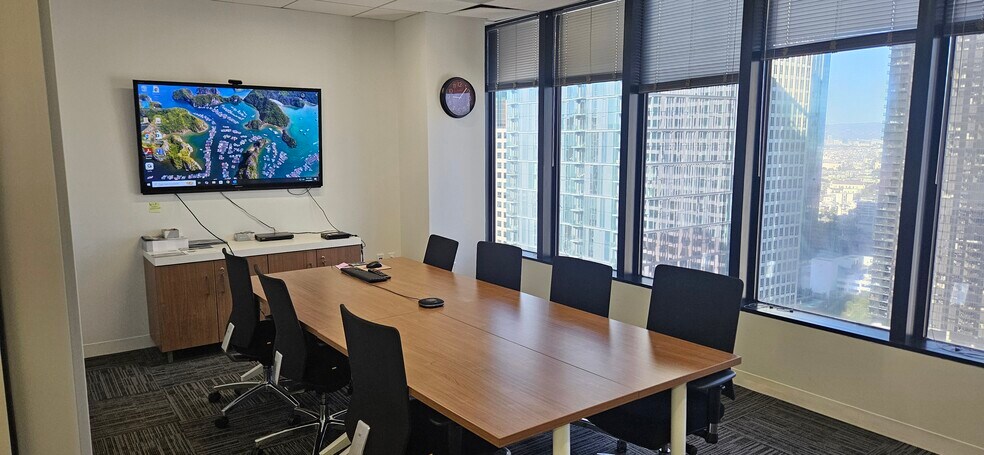 More Photos Of 700 S Flower St, Los Angeles Office For Lease