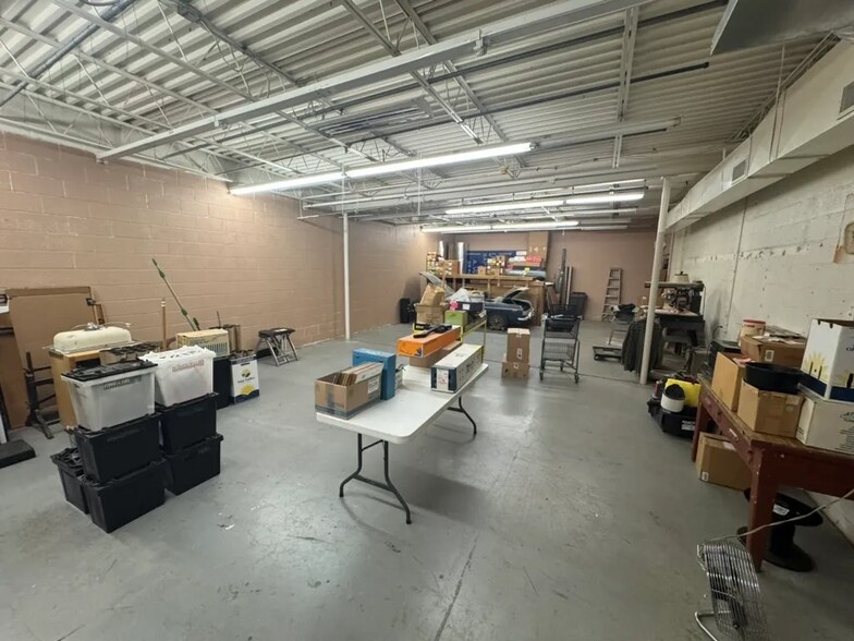 More Photos Of 1010 N Virginia Ave, Oklahoma City General Retail For Sale