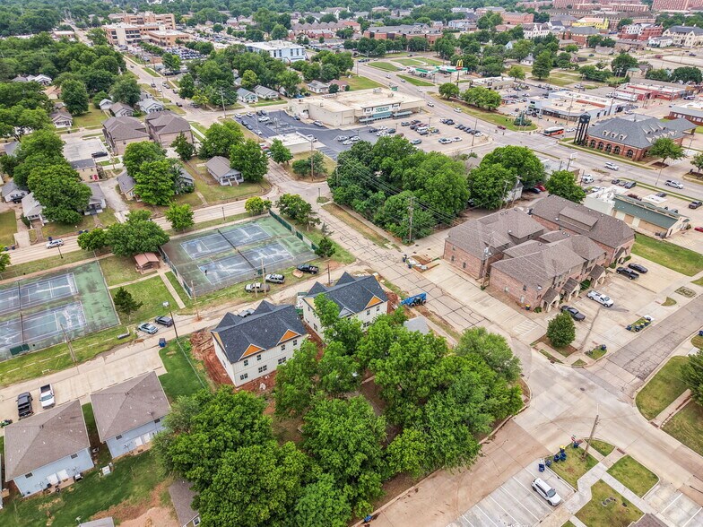 More Photos Of 807 W 7th Ave, Stillwater Apartments For Sale