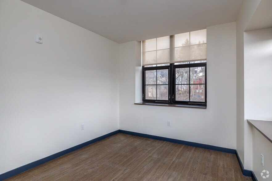 More Photos Of 401 E State St, Ithaca Apartments For Lease